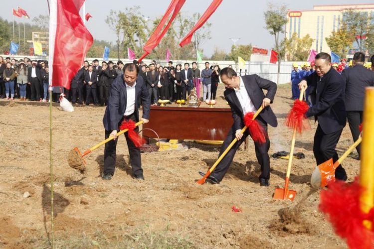 1509955784795598.jpg 微信图片_20171106154207.jpg